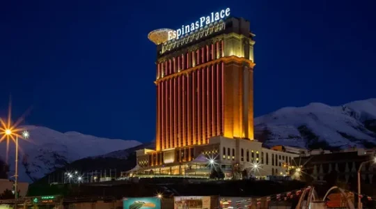 ویترین غرب تهران 170 هتل 5 ستاره