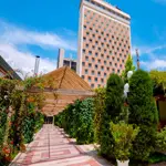 ۱۰ هتل و اقامتگاه برتر تهران که باید بشناسید 10 هتل-هما-خیابان-ولیعصر