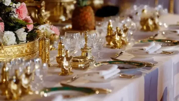 تالار-شب-آهنگ-غرب