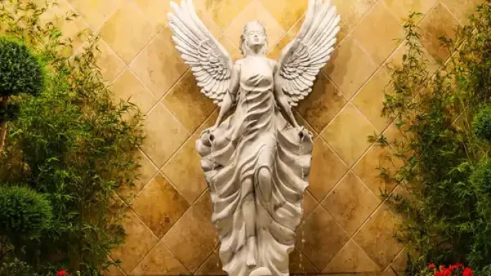 تالار-پذیرایی-عمارت-بهشت