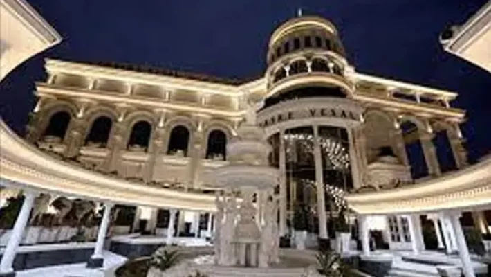 تالار-پذیرایی-قصر-سپهر