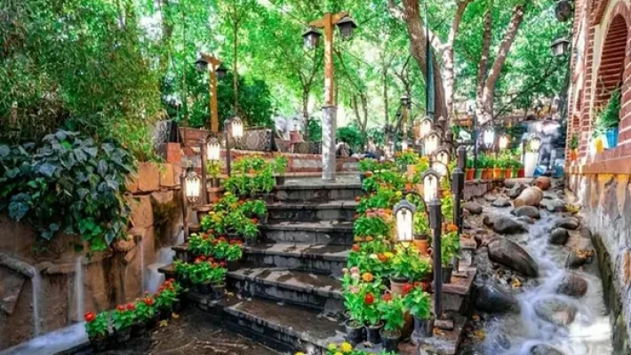 رستوران-مزرعه-فرحزاد