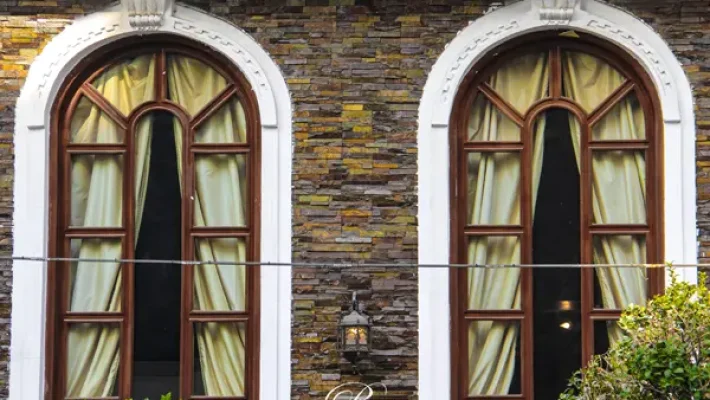 کافه-رستوران-باکس-کلاسیک